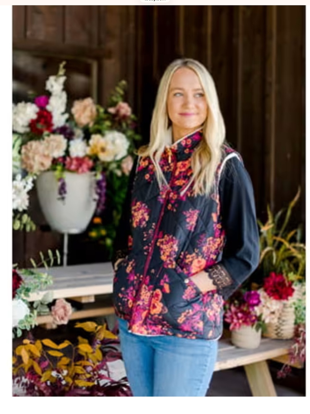 The Pioneer Woman Reversible Quilted Vest with Orange & Pink Floral NWT